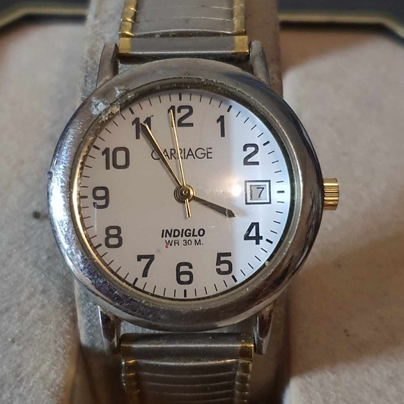 Carriage Accessories - 🦋10/$20 Carriage Indiglo Silver/Goldtone Stainless Steel Women's Watch w/ Date